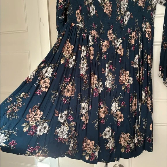 Torrid Floral Long Sleeve Mini Dress - Size 2 - Picture 4 of 5